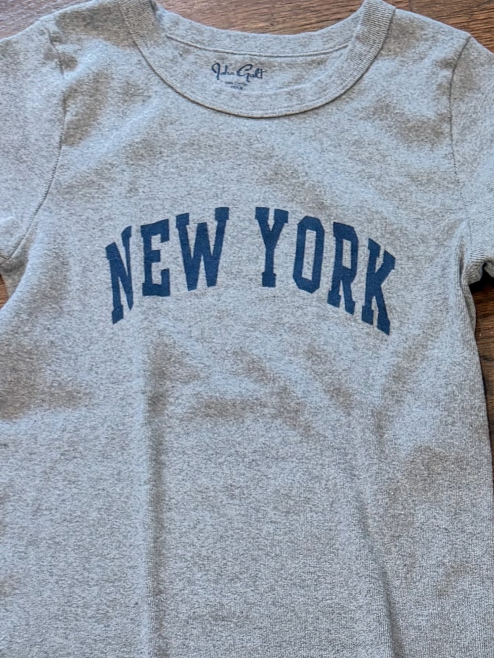 NWOT BRANDY Tshirt New York Graphic Tee with Navy Print